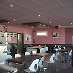 Logis Saint Paul 2*