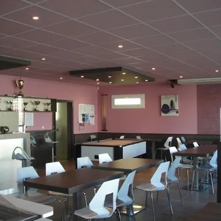 Logis Saint Paul 2*