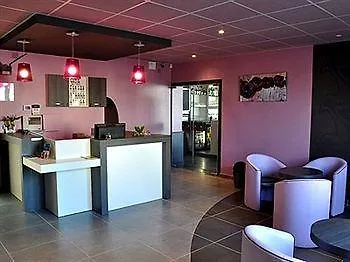 Logis Saint Paul Hotel 2*