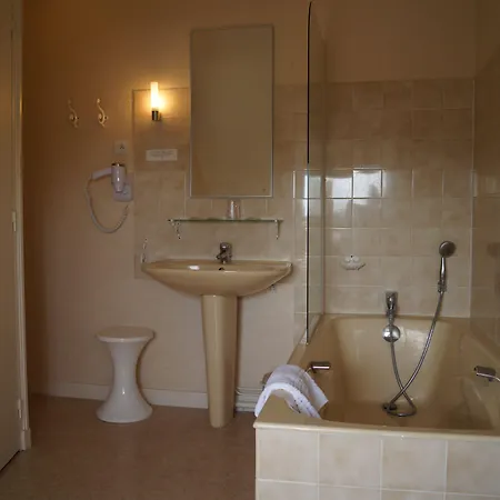 Hotel Logis Saint Paul 2*