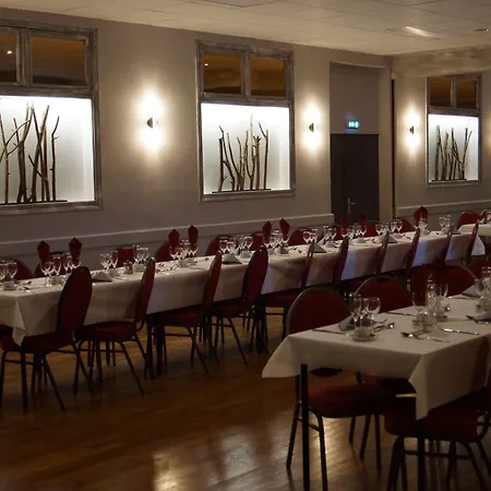 Logis Saint Paul Hotel