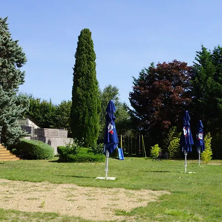 Hotel Logis Saint Paul 2*