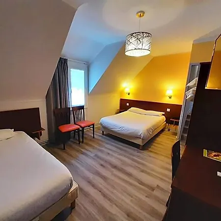 Logis Saint Paul Hotel 2*