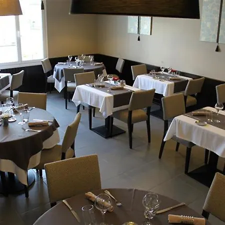 Hotel Logis Saint Paul 2*