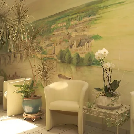 Hotel Logis Saint Paul 2*