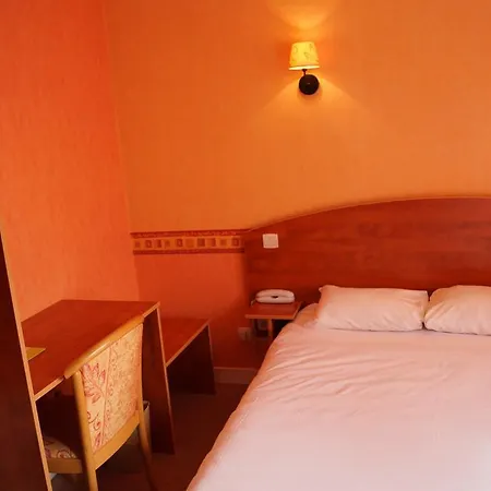 Logis Saint Paul Hotel