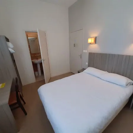 Logis Saint Paul 酒店 维维