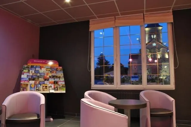 Logis Saint Paul Hotel 2*