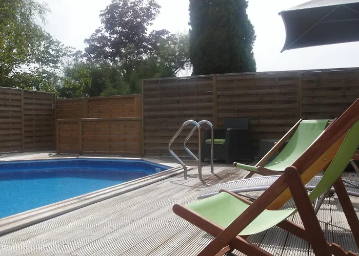 Hotel Logis Saint Paul Vivy