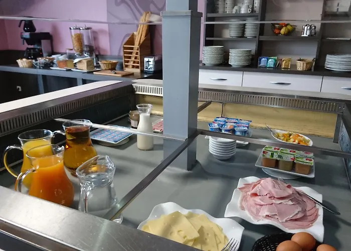 Hotel Logis Saint Paul Vivy