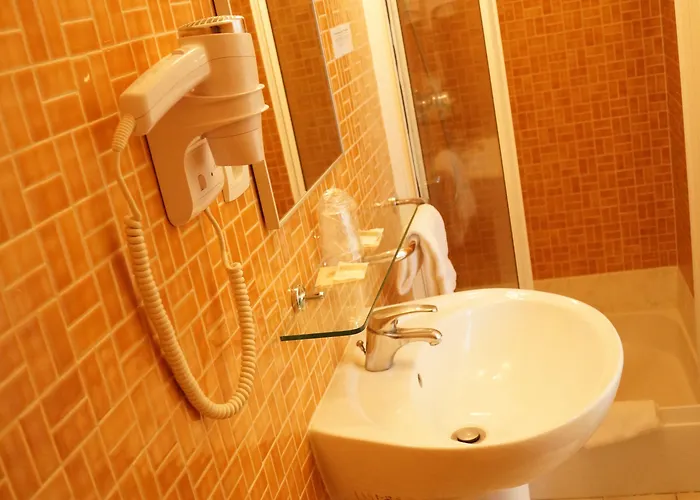 Logis Saint Paul Hotel Vivy