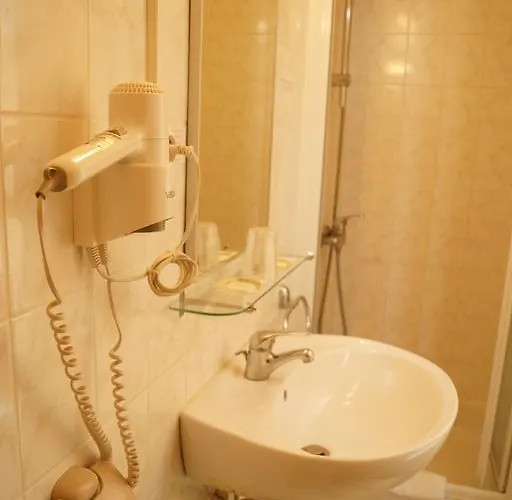 Logis Saint Paul Hotel Vivy