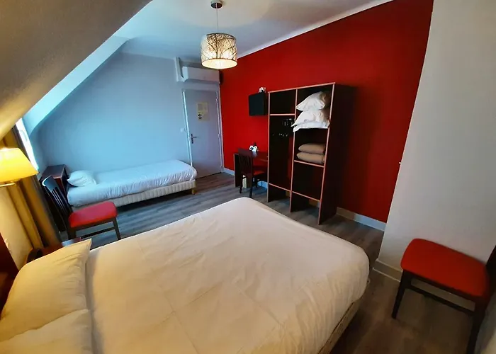 Logis Saint Paul Hotel 2*